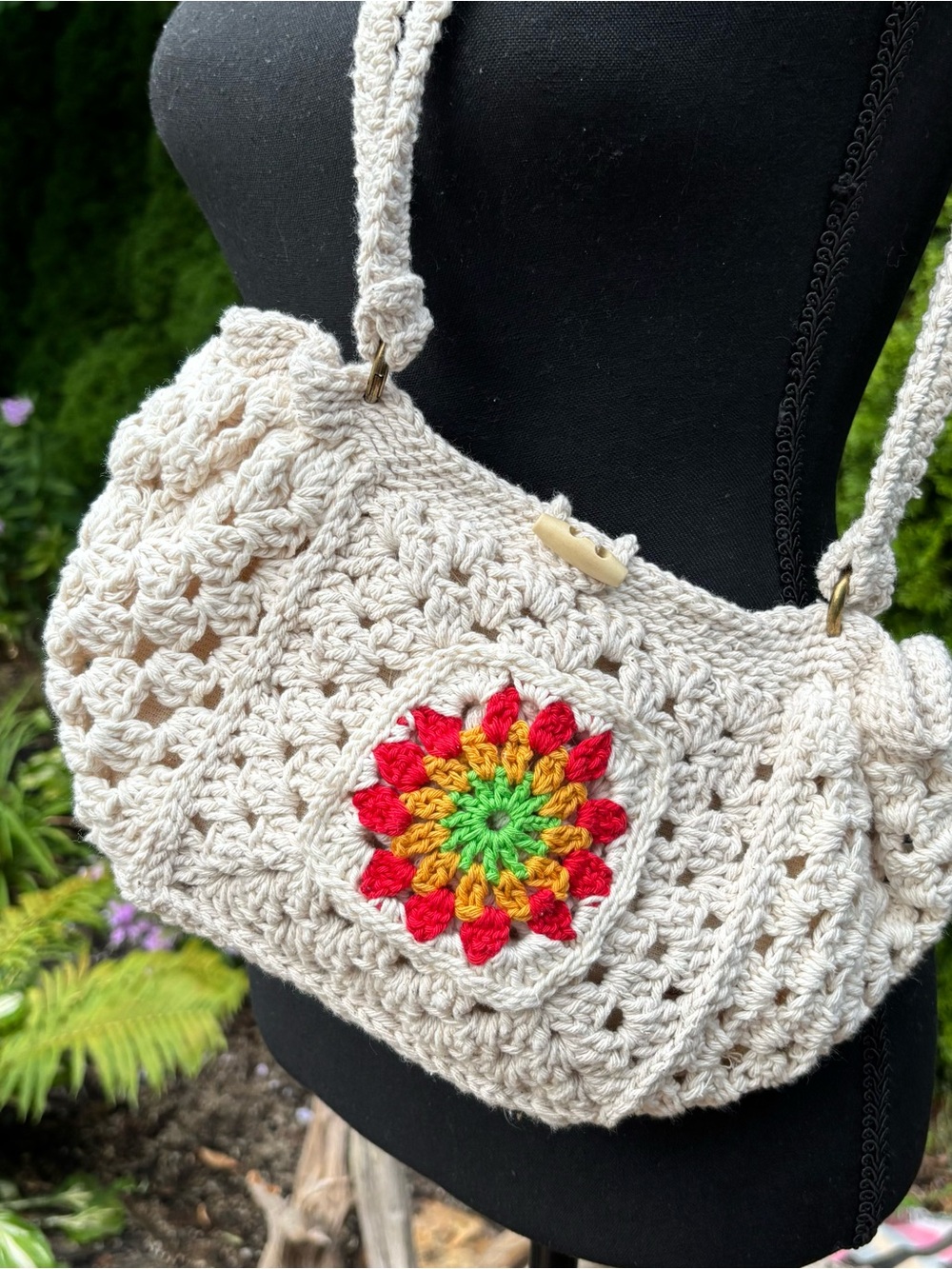 Hand-Crocheted Cream Shoulder Bag with Floral Motif